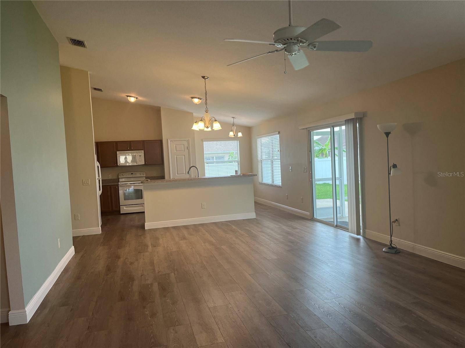 Oxford, FL 34484,12054 NE 51ST CIR