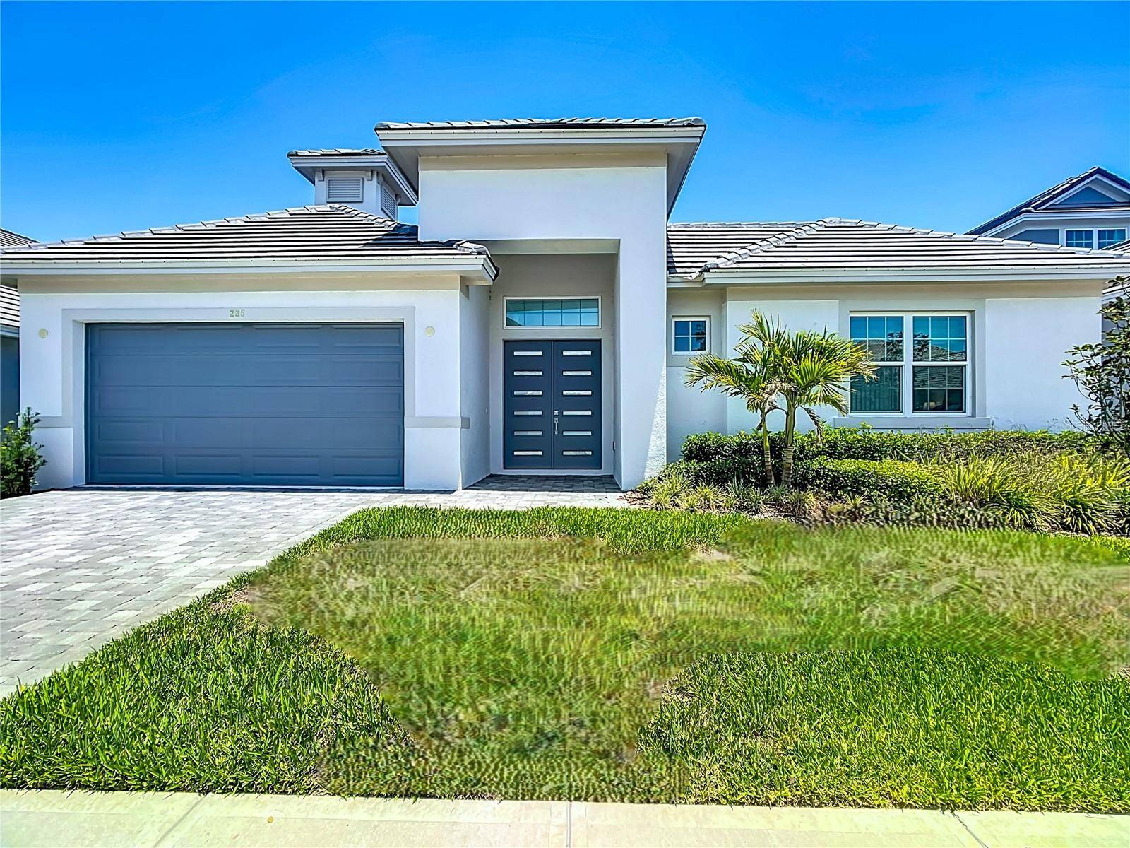 Davenport, FL 33837,235 HAMPTON LOOP