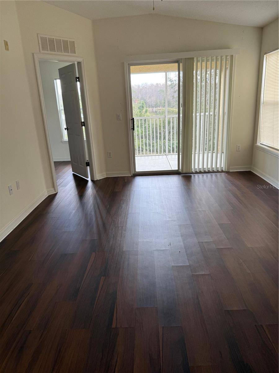 Kissimmee, FL 34746,2828 CLUB CORTILE CIR #B