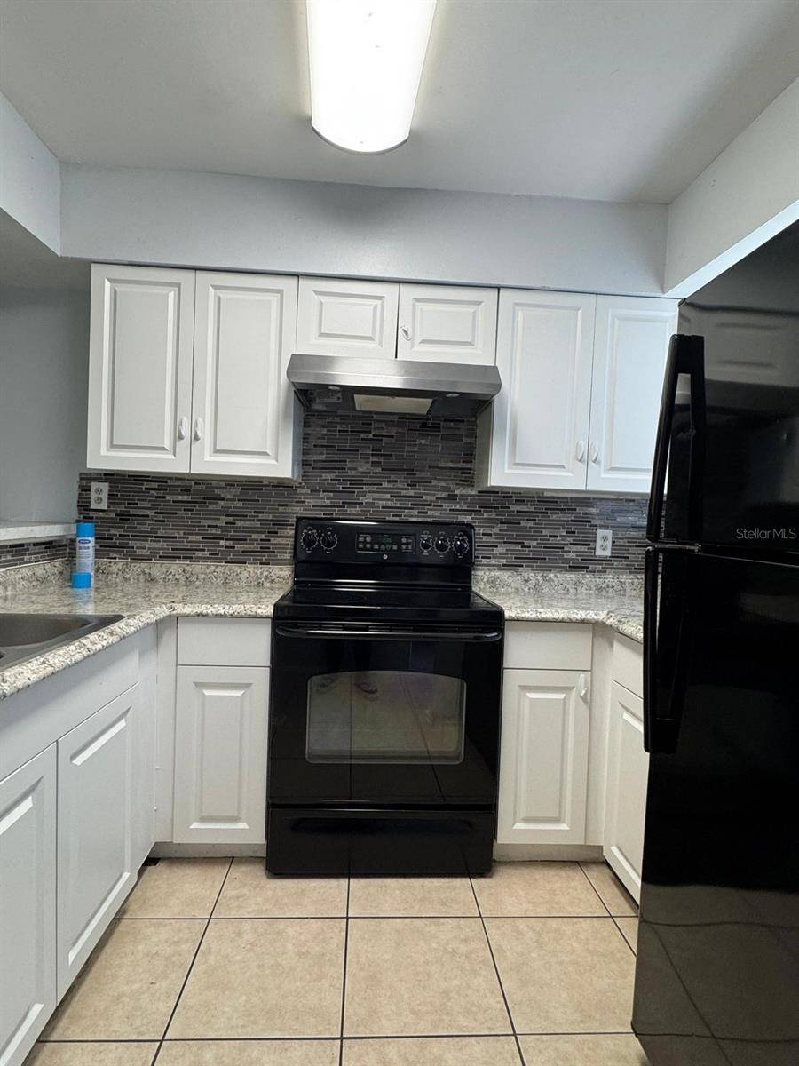 Winter Park, FL 32792,300 SCOTTSDALE SQ #300