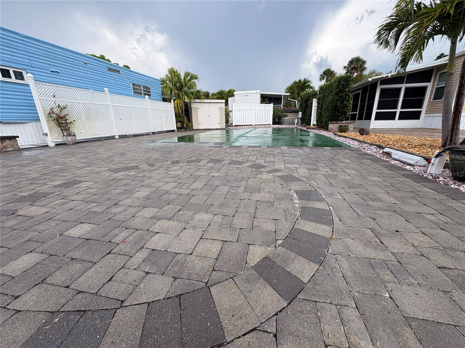 Melbourne Beach, FL 32951,715 HORIZON LN