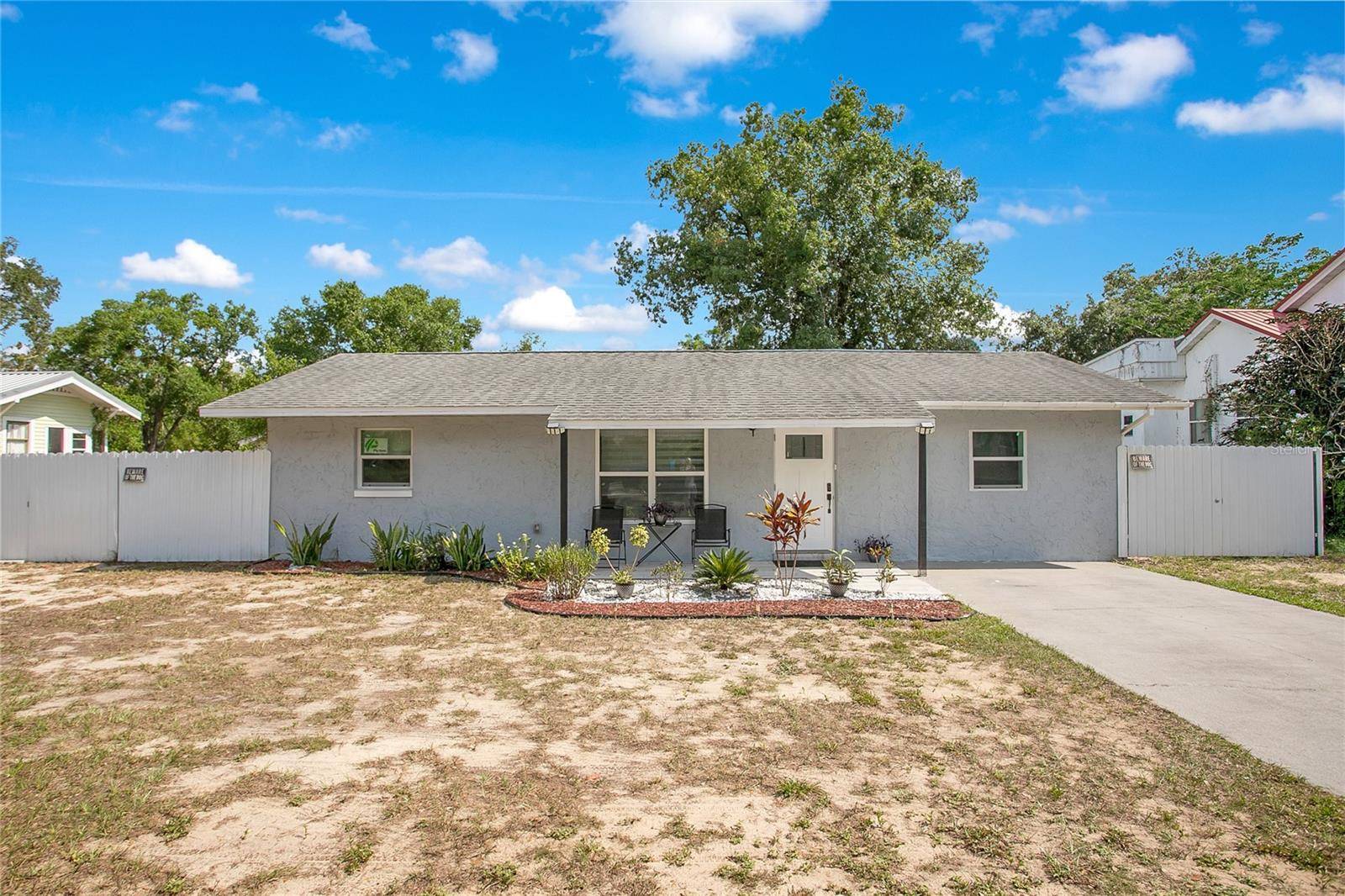 Lake Wales, FL 33853,416 E SEMINOLE AVE