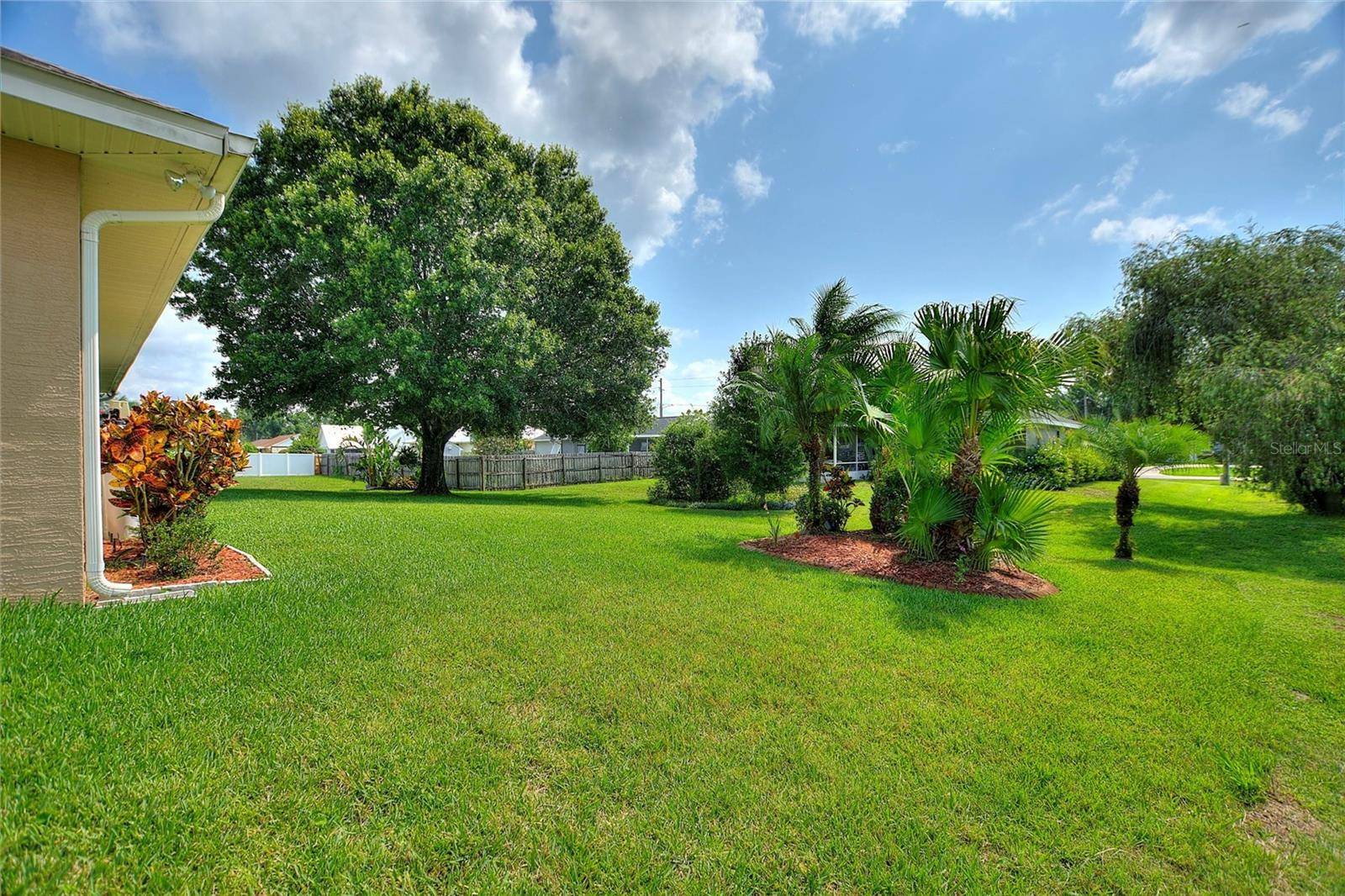 Sebring, FL 33875,4236 LAKEWOOD RD
