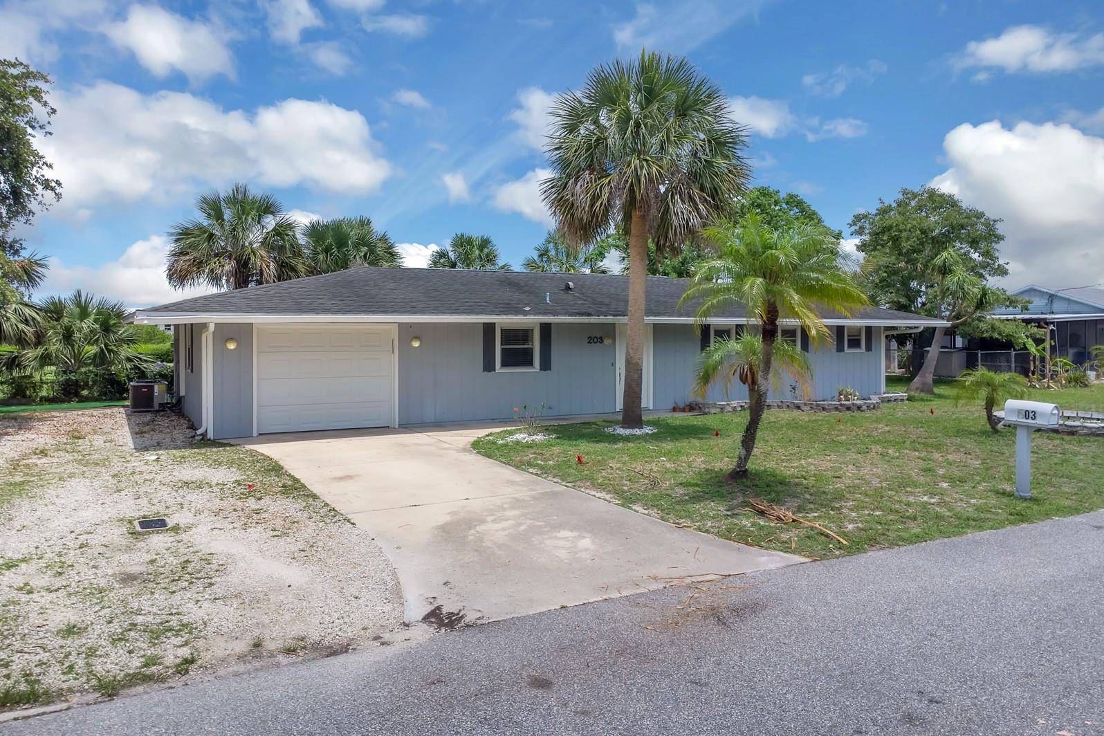 Edgewater, FL 32132,203 PARKWOOD LN