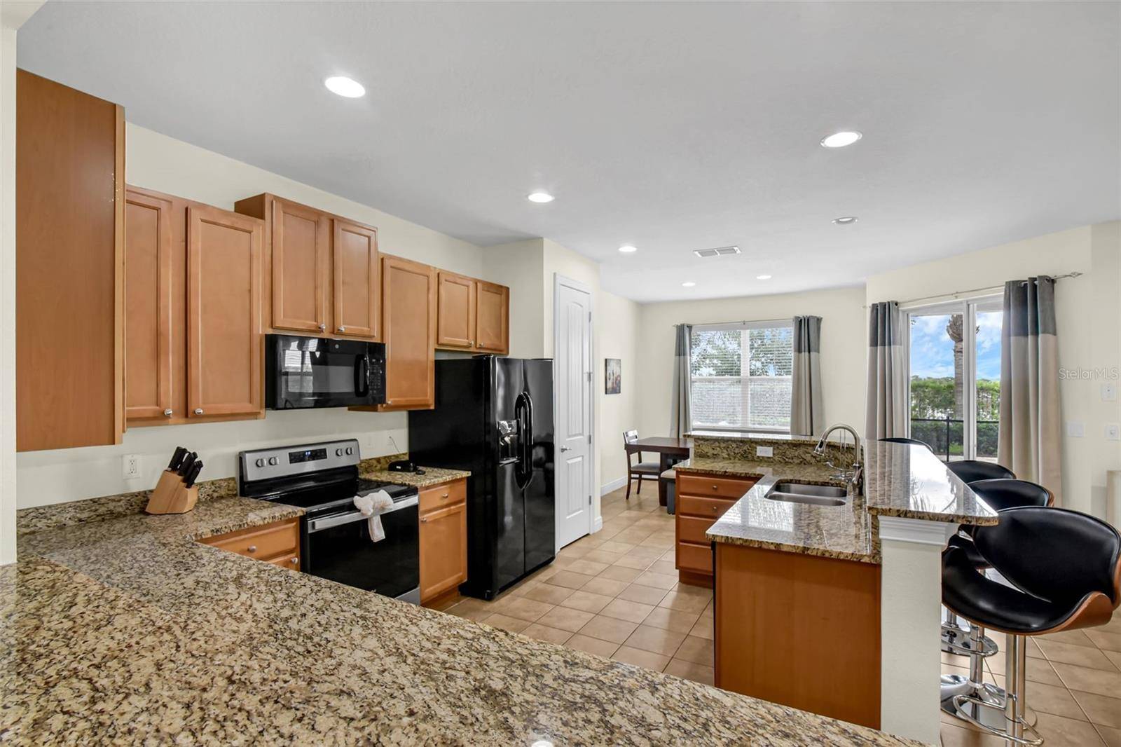 Kissimmee, FL 34747,341 LASSO DR