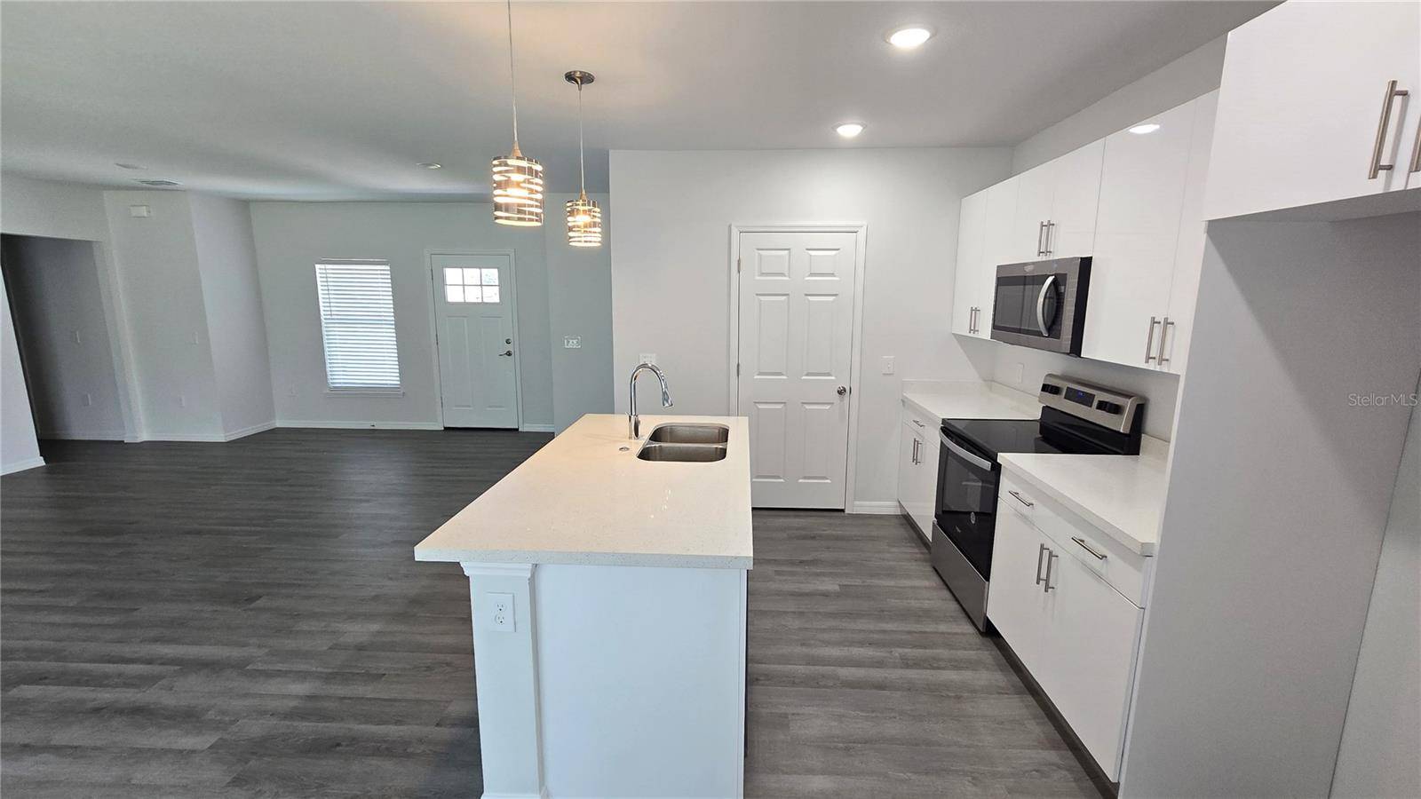 Poinciana, FL 34759,1287 NELSON PARK CT