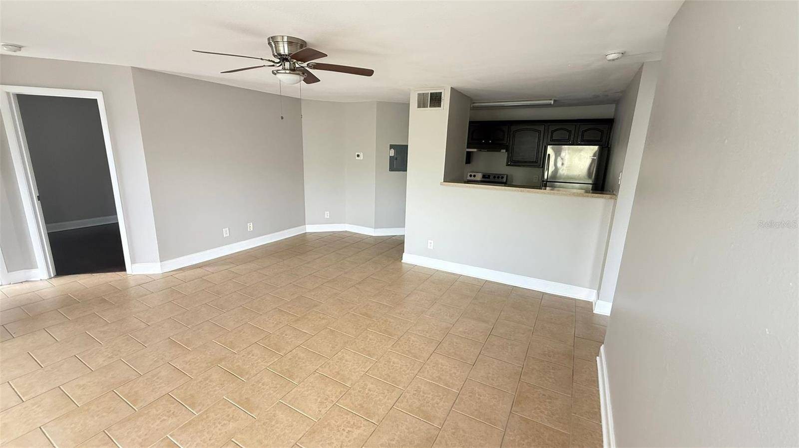 Orlando, FL 32811,4728 WALDEN CIR #32