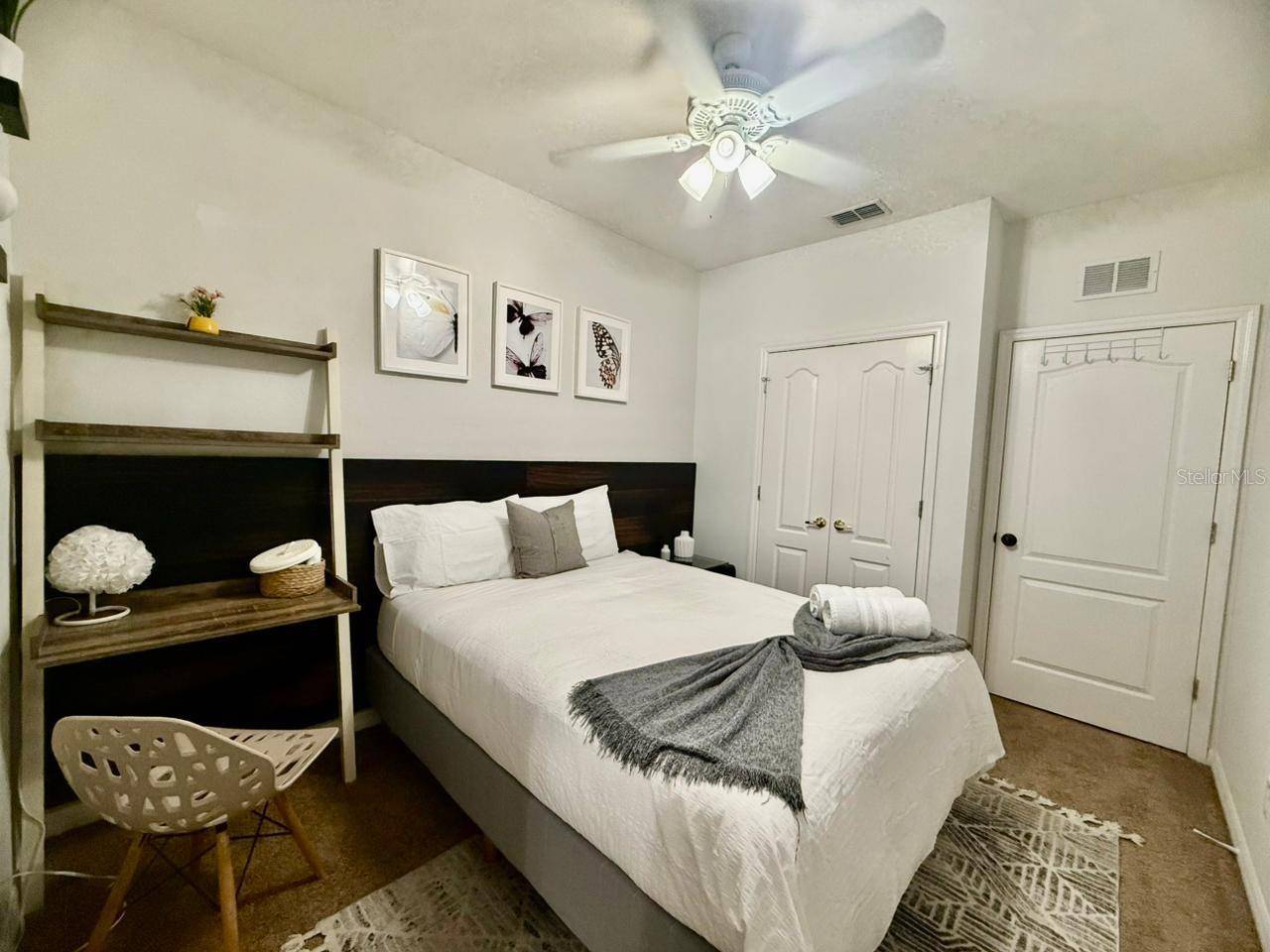 Kissimmee, FL 34746,2477 CARAVELLE CIR