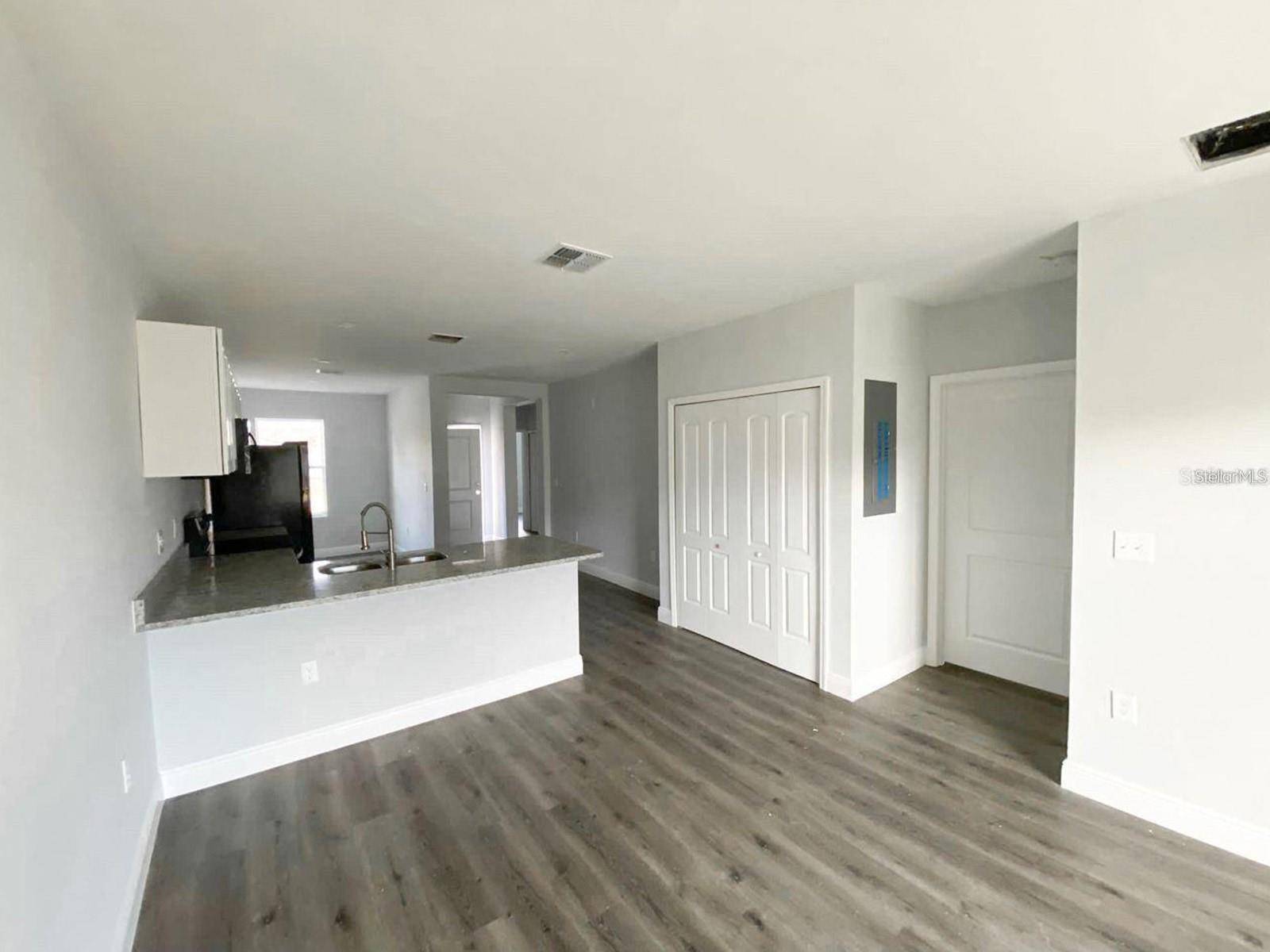 Englewood, FL 34224,11407 POPLIN AVE #11409