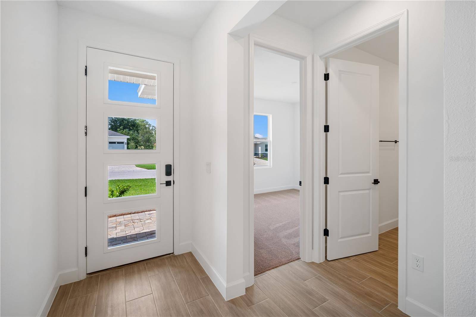 Weeki Wachee, FL 34613,9196 PLAYERS DR