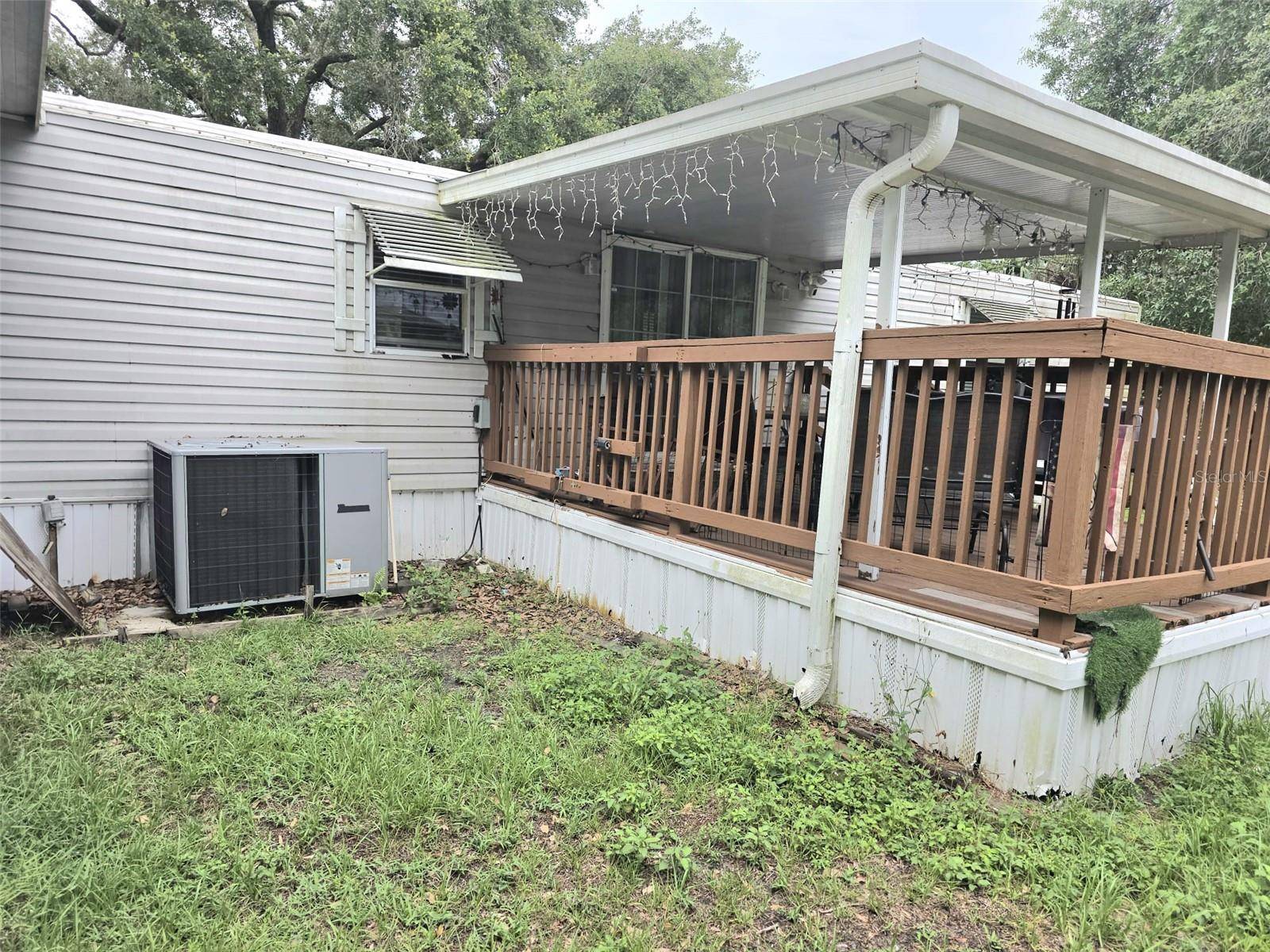 Auburndale, FL 33823,106 HALES RD