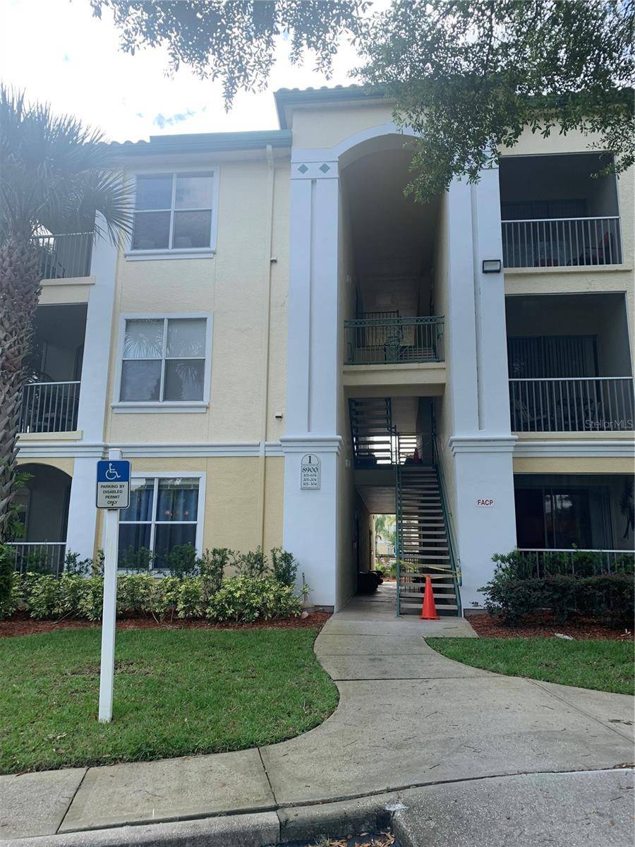 Kissimmee, FL 34747,8900 LEGACY CT #204