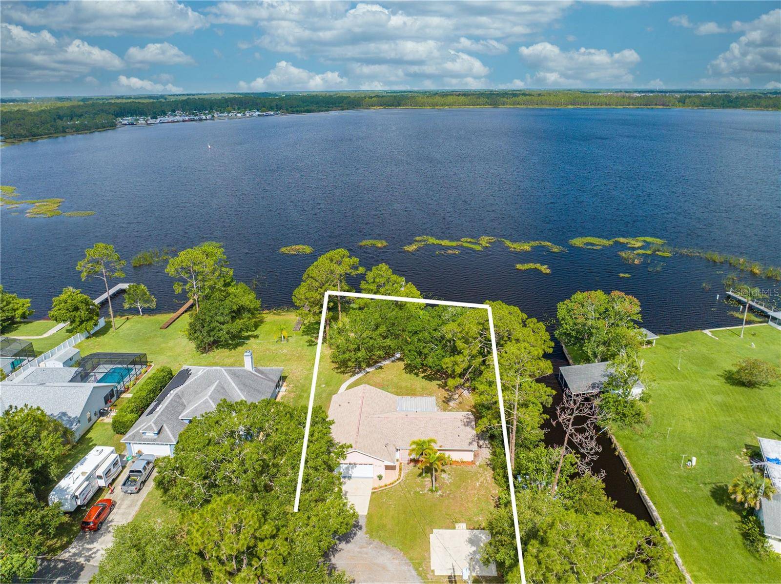St Cloud, FL 34771,1186 LAGUNA CIR