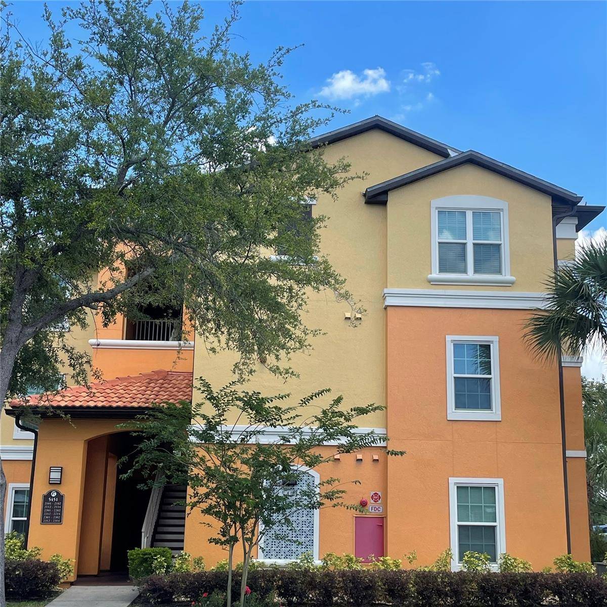 Orlando, FL 32811,5451 VINELAND RD #2201