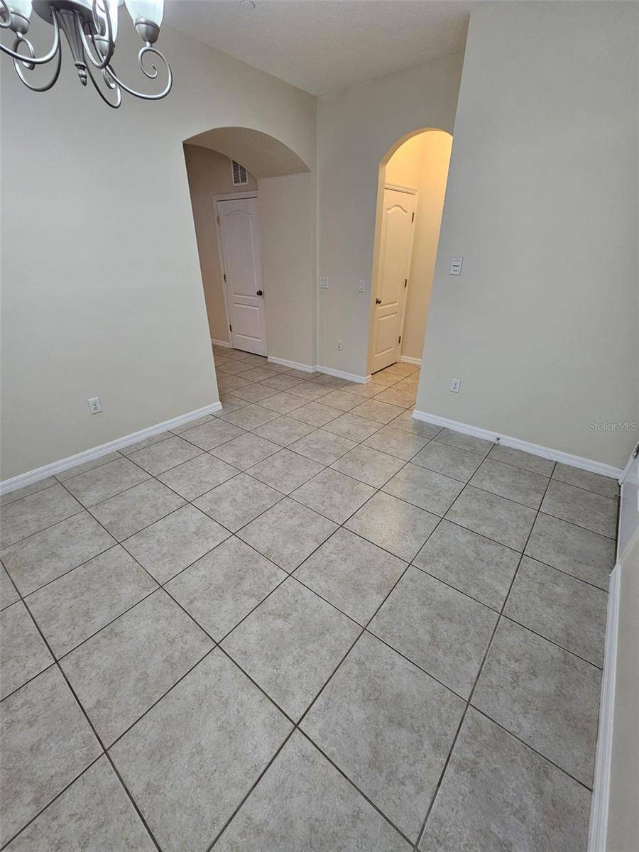 Windermere, FL 34786,8271 MARITIME FLAG ST #S