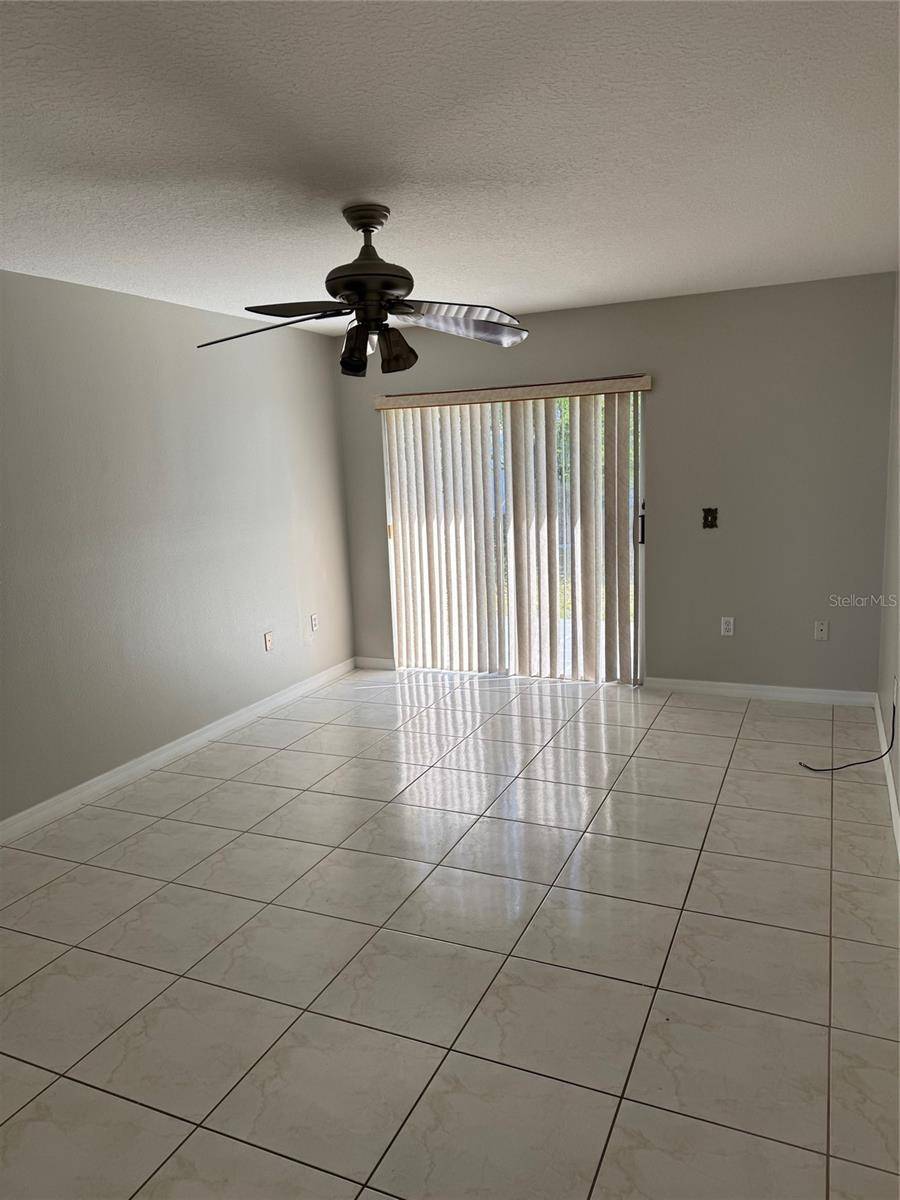 Kissimmee, FL 34759,852 ADOUR DR