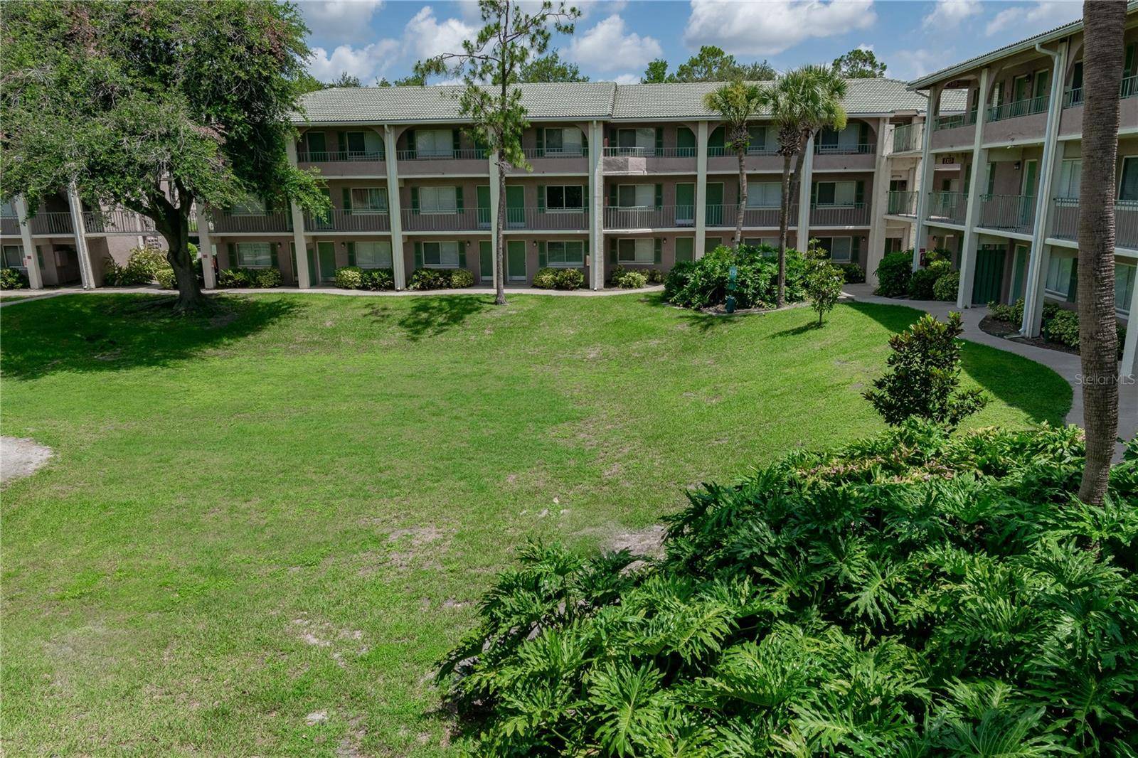 Altamonte Springs, FL 32701,139 OYSTER BAY CIR #200