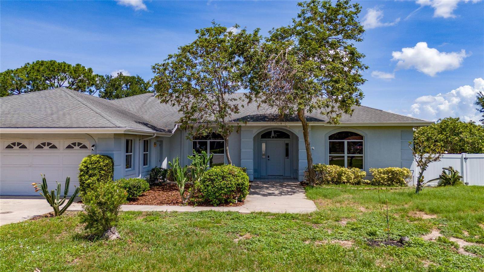 Winter Haven, FL 33884,415 SMILEY CT