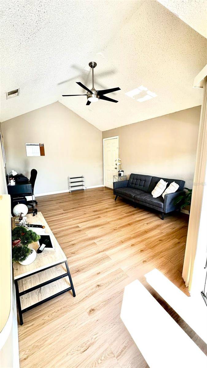 Orlando, FL 32835,1065 S HIAWASSEE RD #1433