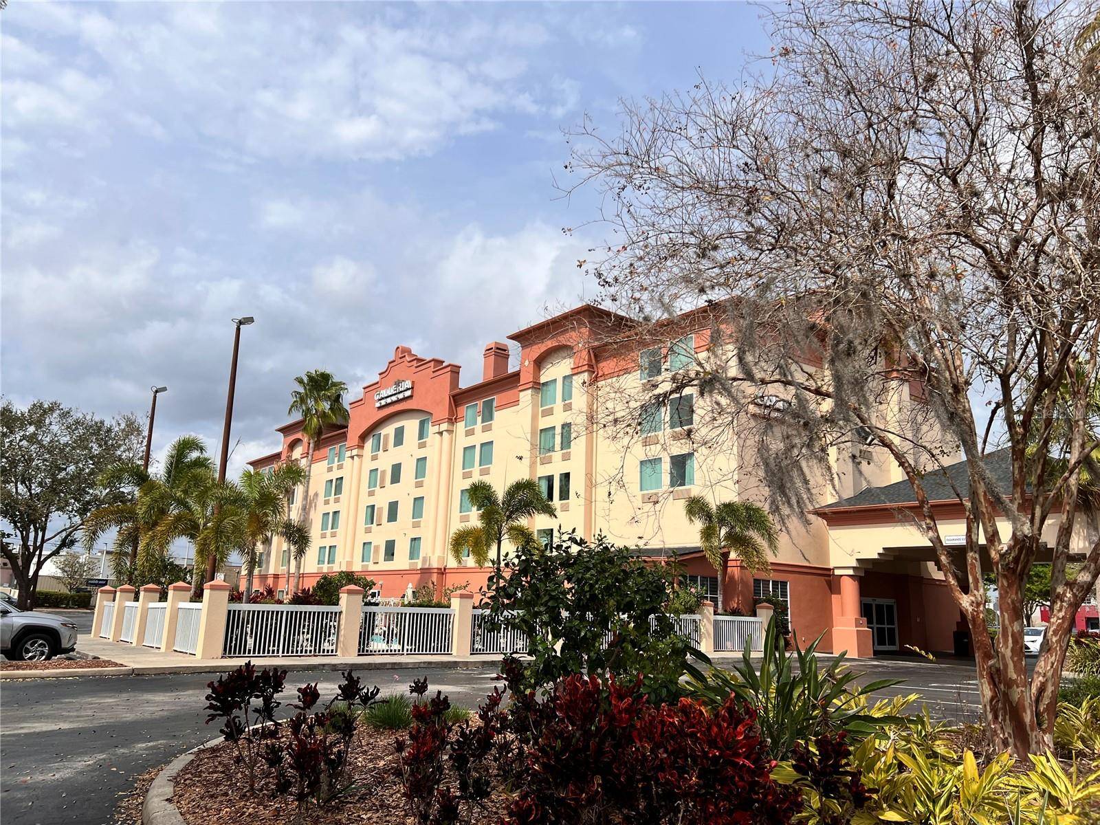 Kissimmee, FL 34747,3000 MAINGATE LN #414