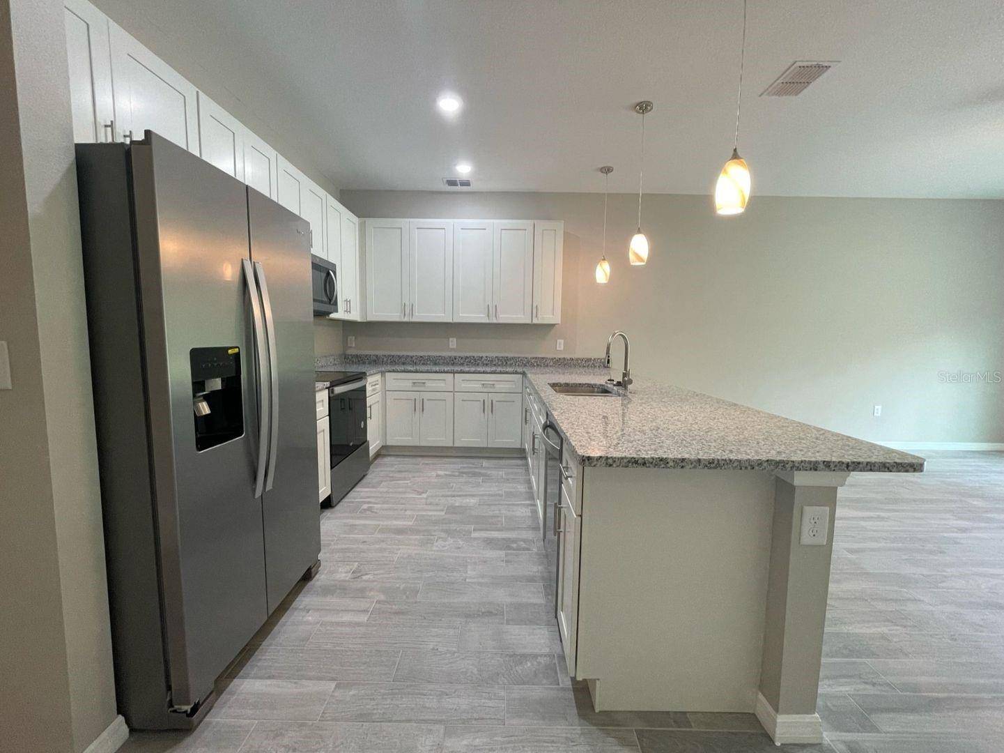 Kissimmee, FL 34758,405 COCOA CT