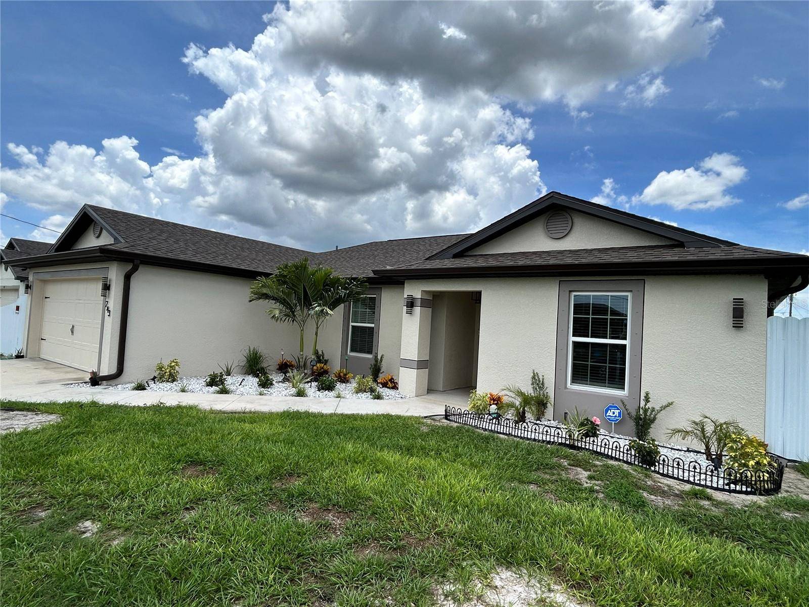 Fort Myers, FL 33913,243 LOADSTAR ST