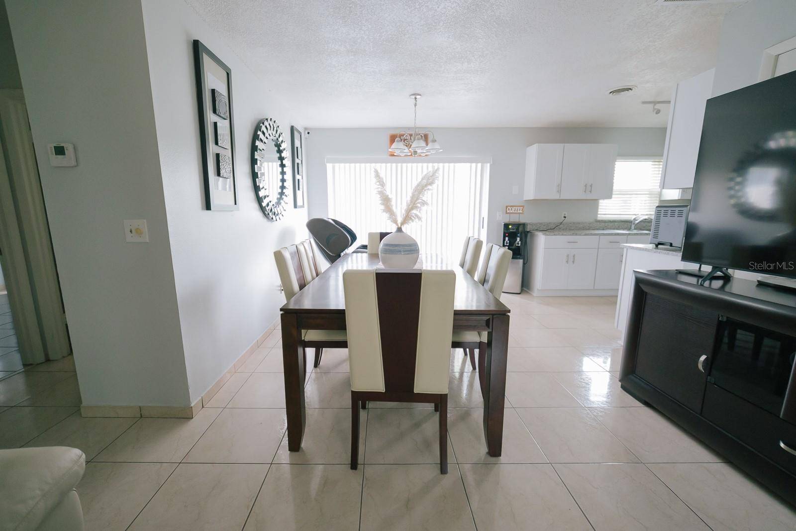 Kissimmee, FL 34743,956 FLORIDA Pkwy