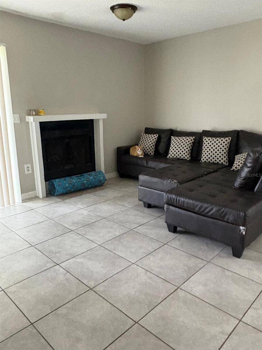 Orlando, FL 32807,5861 LA COSTA DR #115
