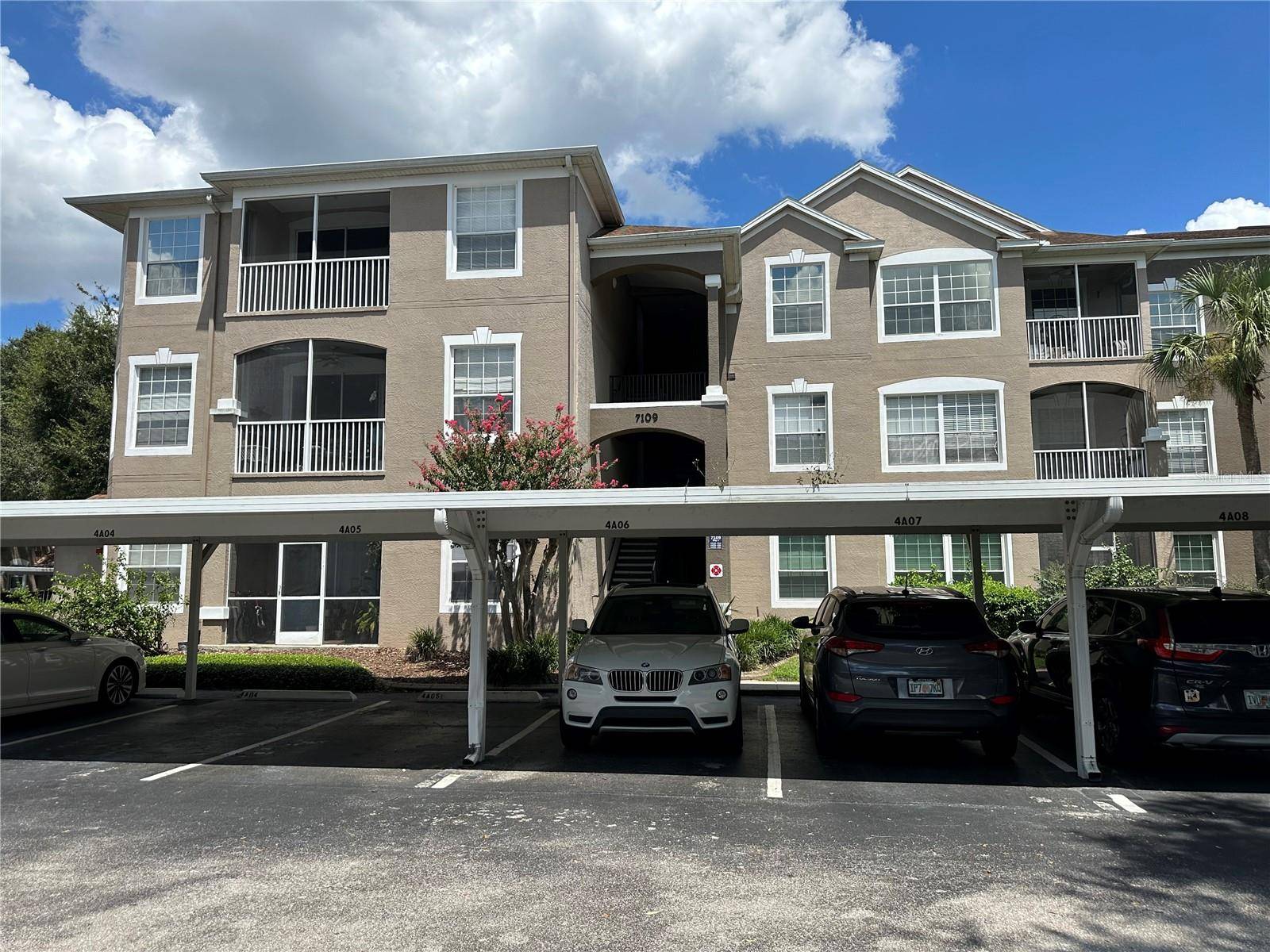 Orlando, FL 32835,7109 YACHT BASIN AVE #430
