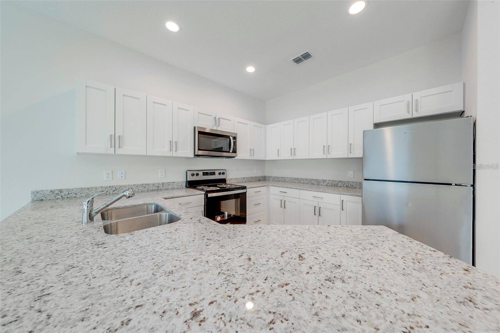 Kissimmee, FL 34741,2124 PENNY LN