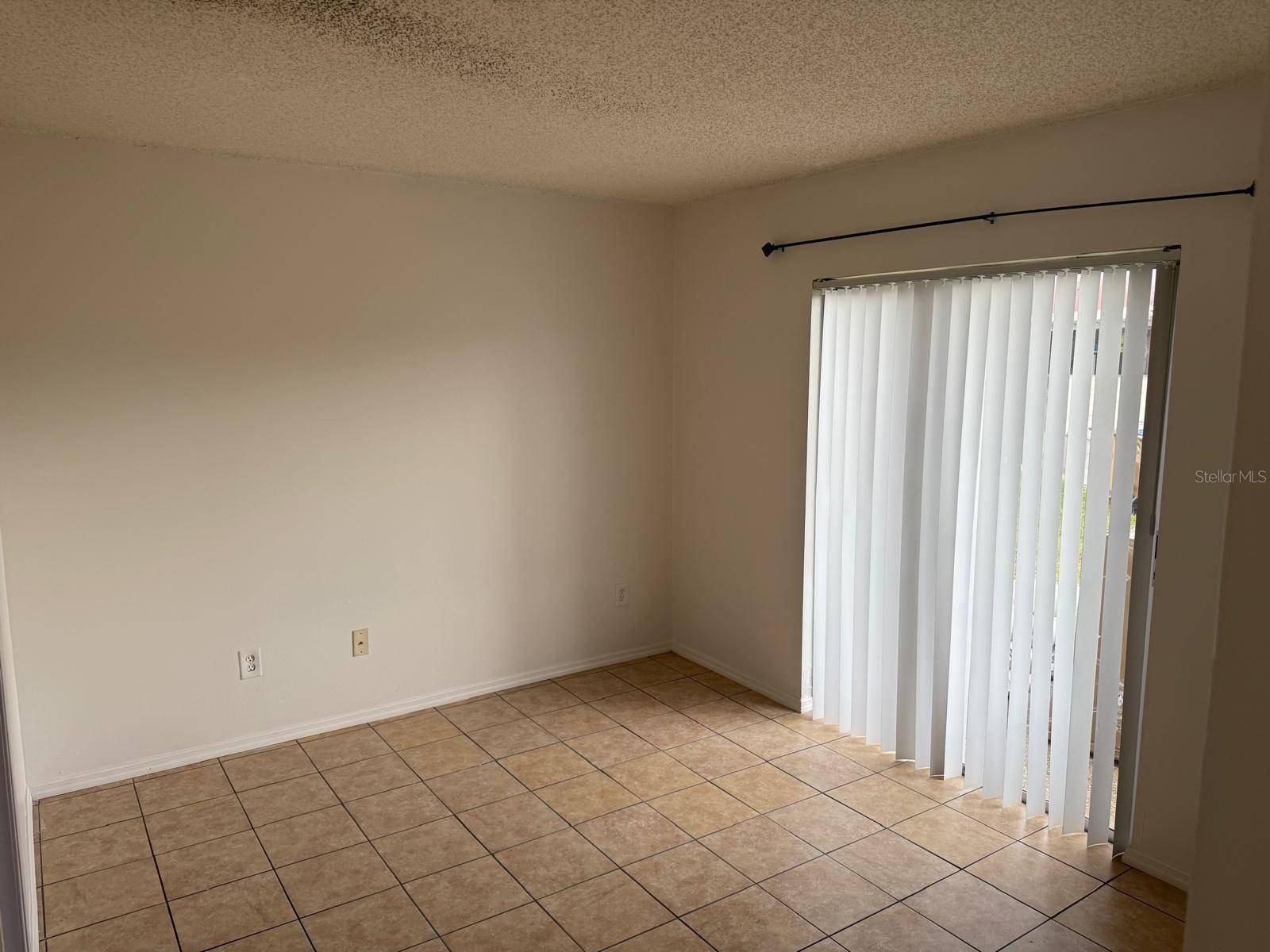 Kissimmee, FL 34743,46 N LAGO MESA WAY
