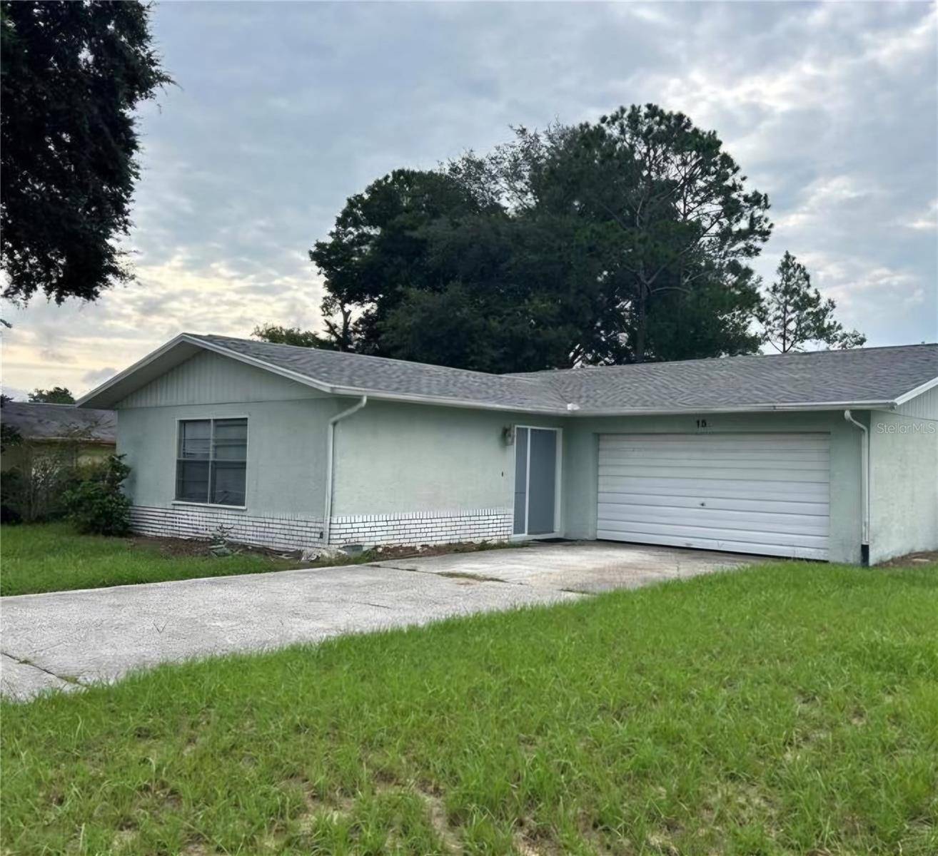 Ocala, FL 34472,15 CLEAR WAY