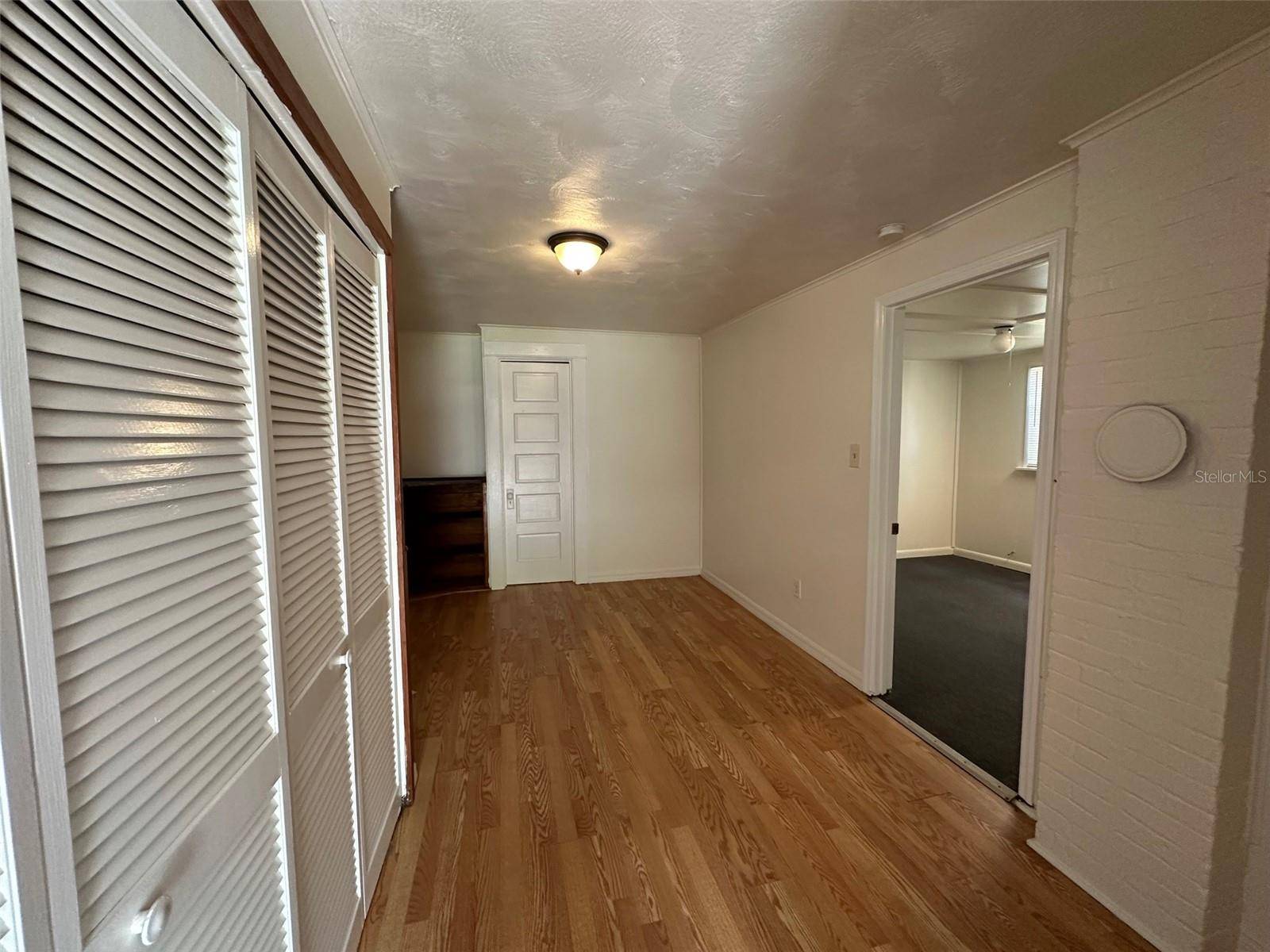 Daytona Beach, FL 32118,407 POINSETTIA RD #1