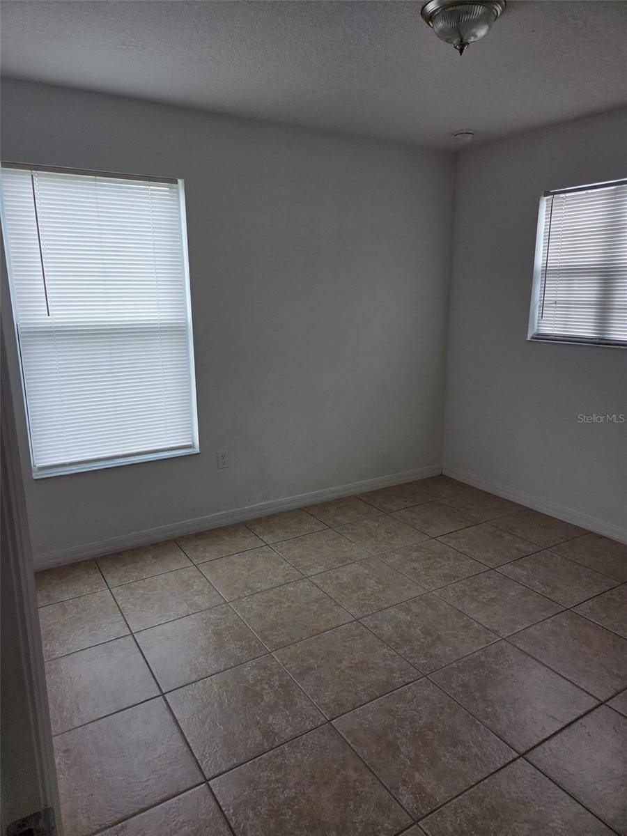 Orlando, FL 32808,5505 HERNANDES DR #GE