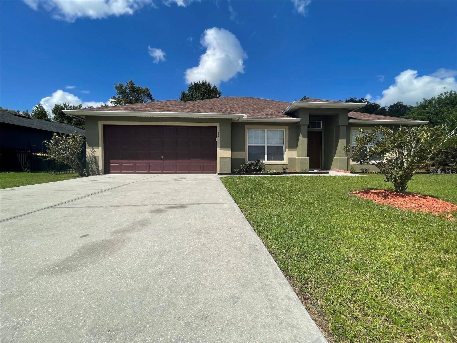 Kissimmee, FL 34758,949 SALERNO CT