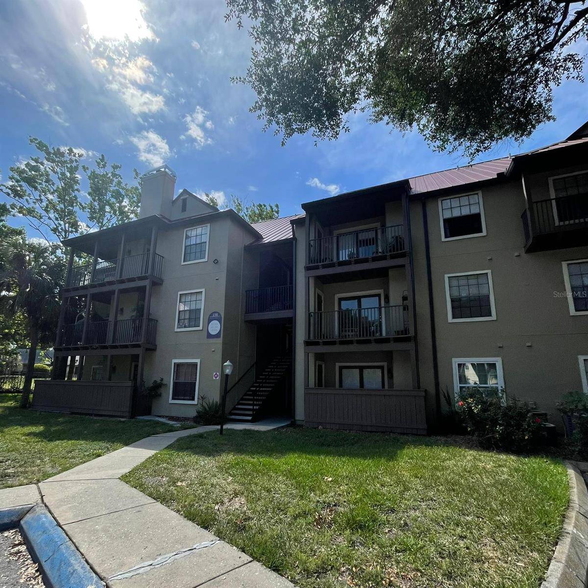 Altamonte Springs, FL 32714,238 AFTON SQ #103