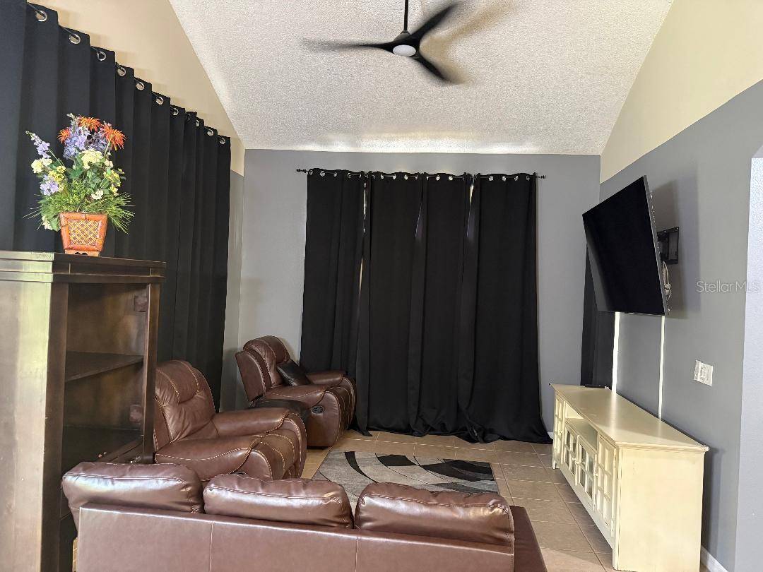 Kissimmee, FL 34747,8401 CRYSTAL COVE LOOP