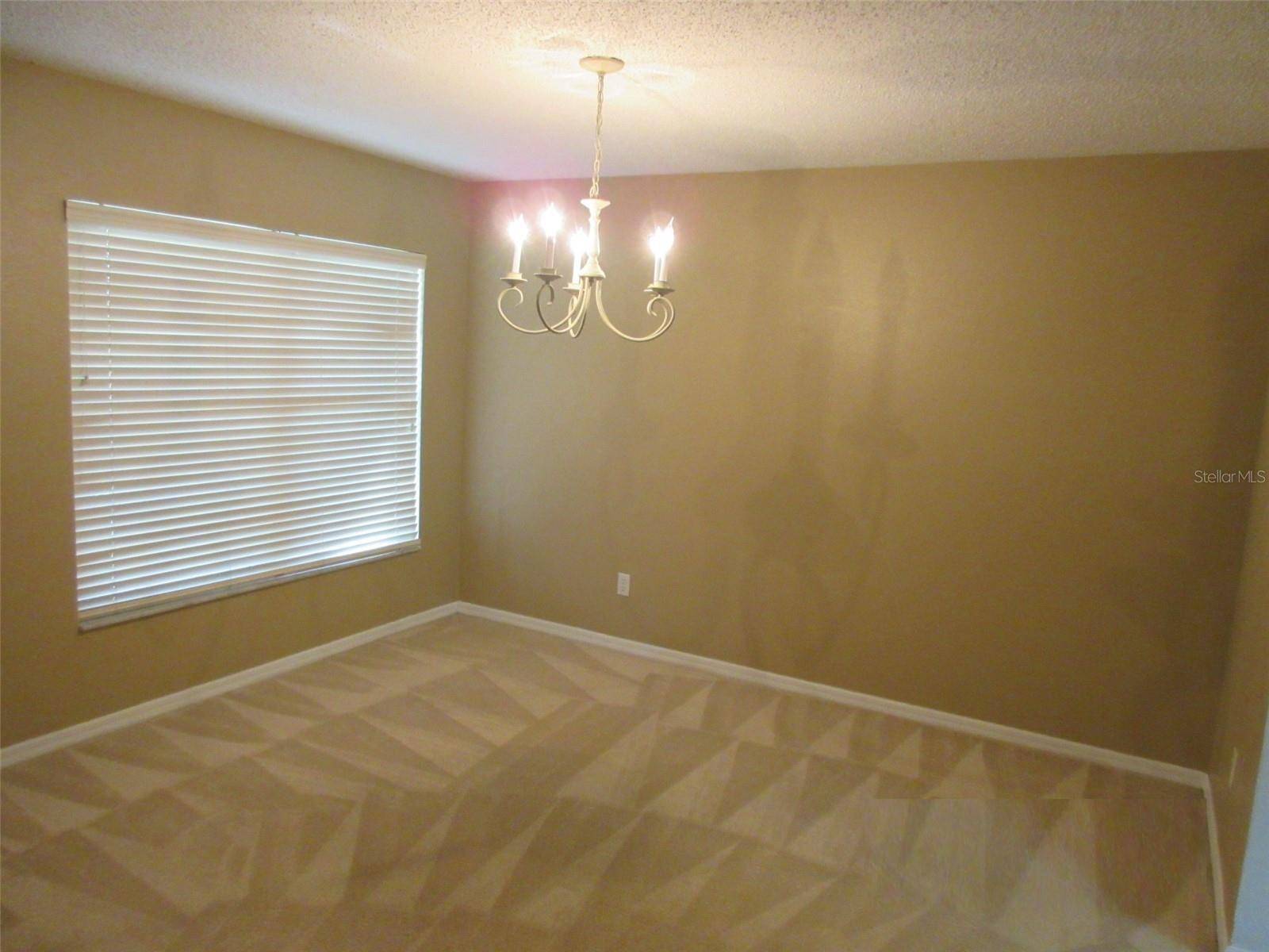 Orlando, FL 32828,926 HORSESHOE FALLS DR