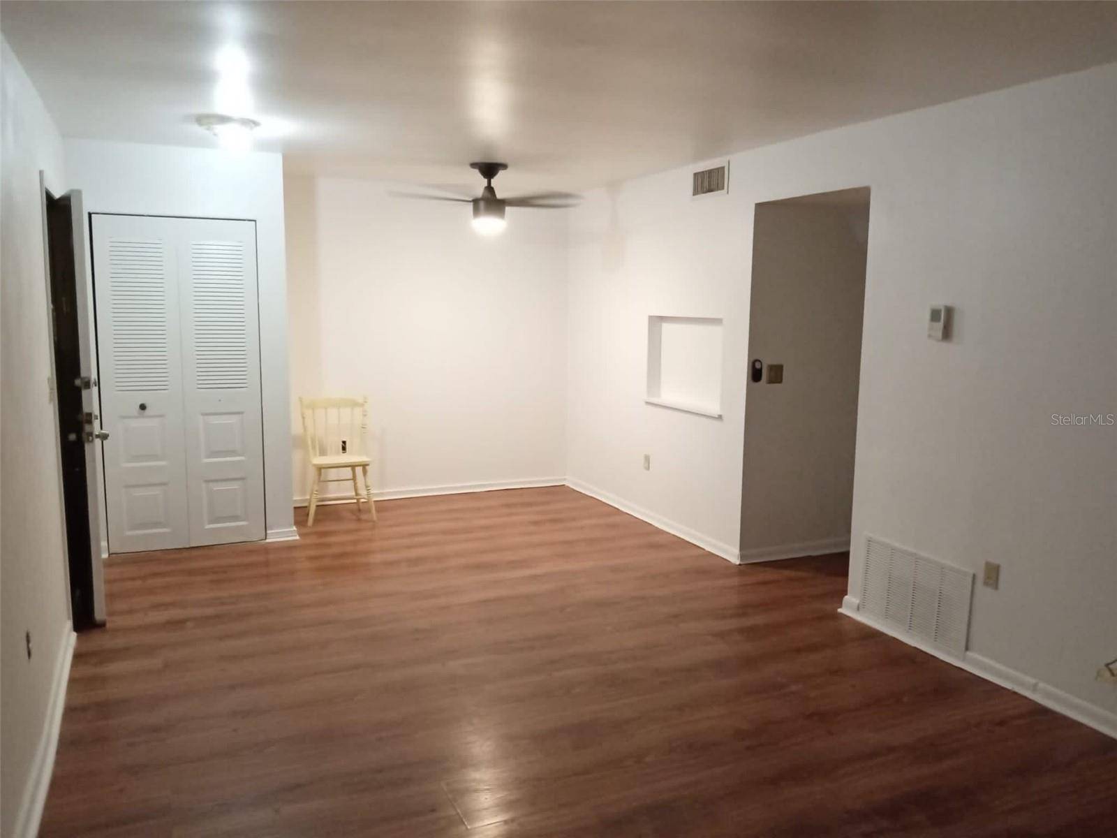 Orlando, FL 32822,3242 SEMORAN BLVD #25