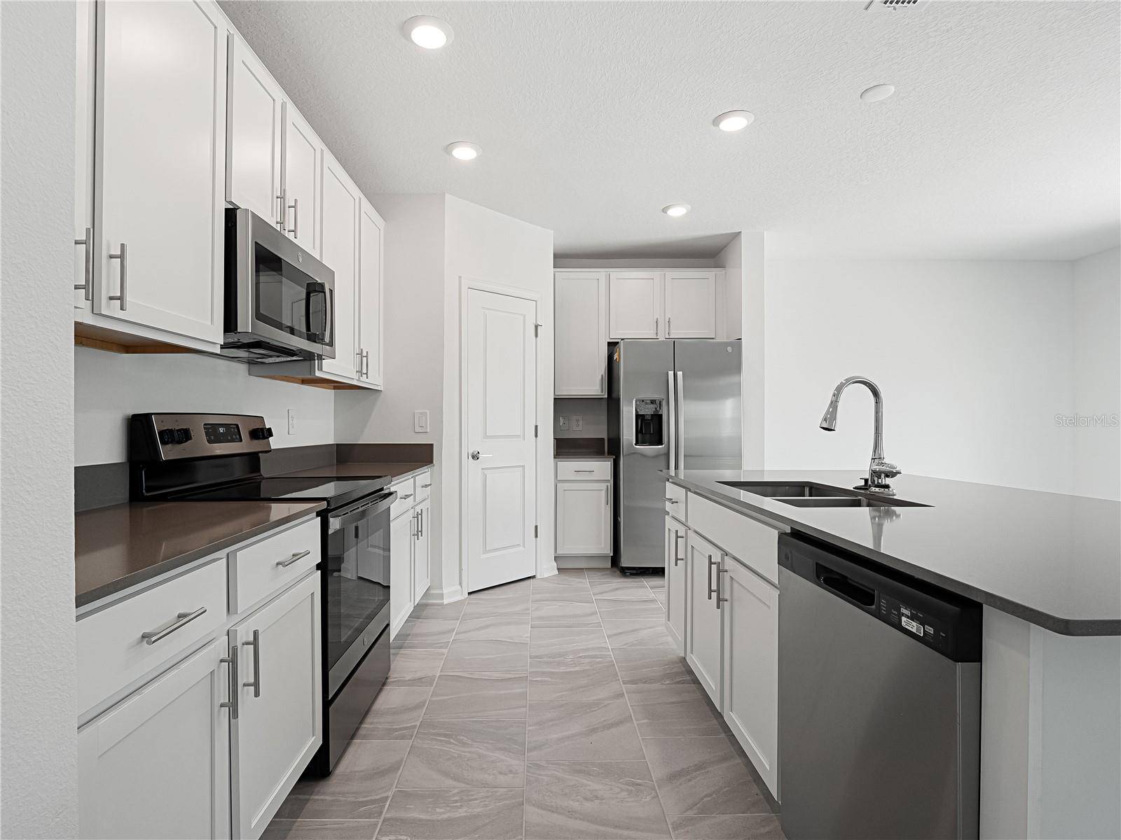 Davenport, FL 33837,571 JETT LN