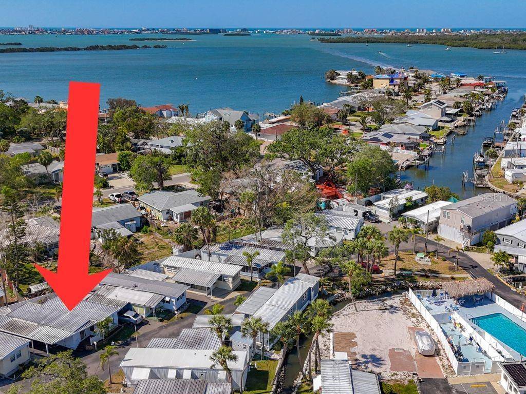 St Petersburg, FL 33709,8600 42ND PL N #11