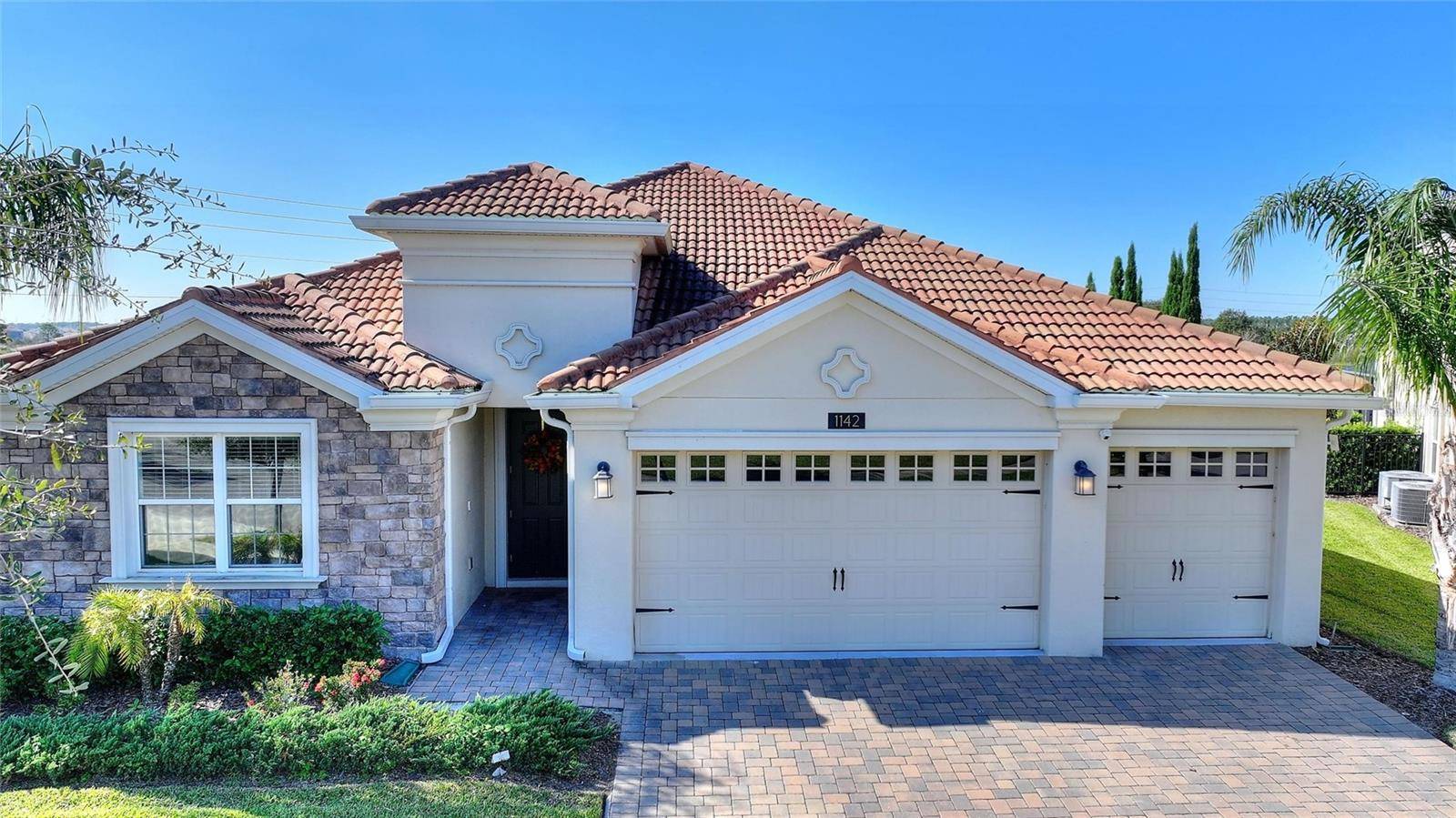 Davenport, FL 33896,1142 TRAPPERS TRAIL LOOP