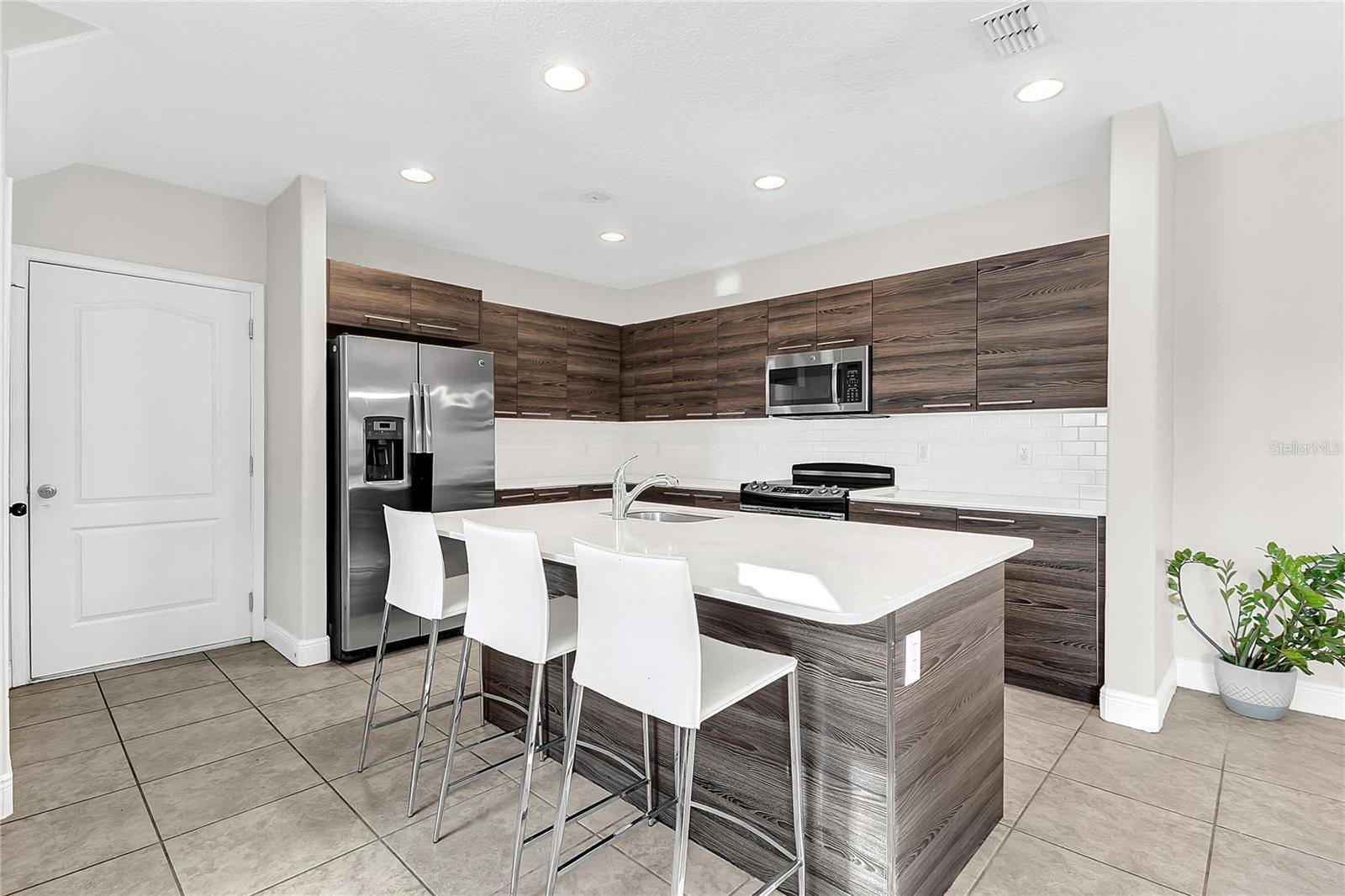 Haines City, FL 33844,105 KENNY BLVD