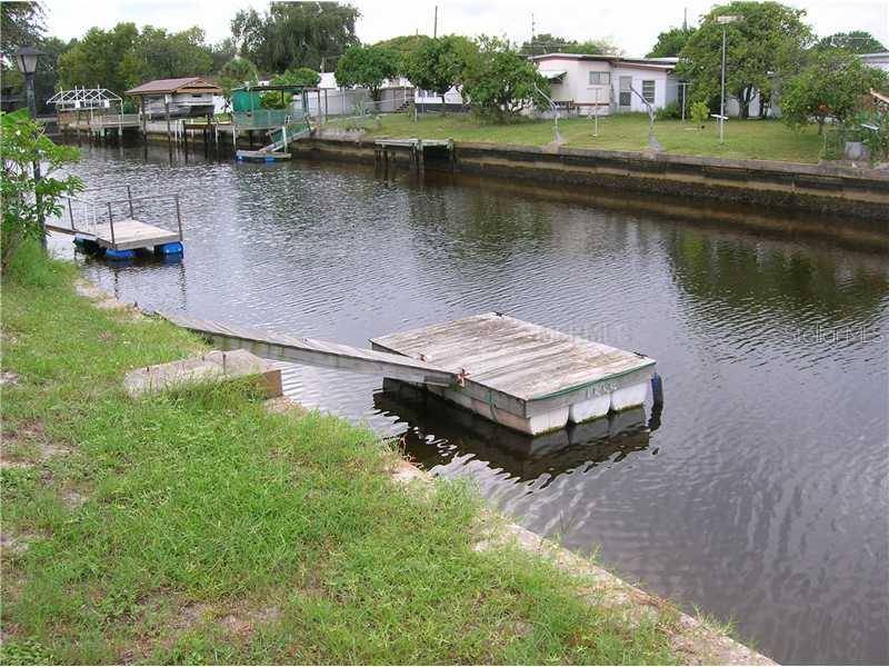 Tampa, FL 33615,5824 PORTSMOUTH DR