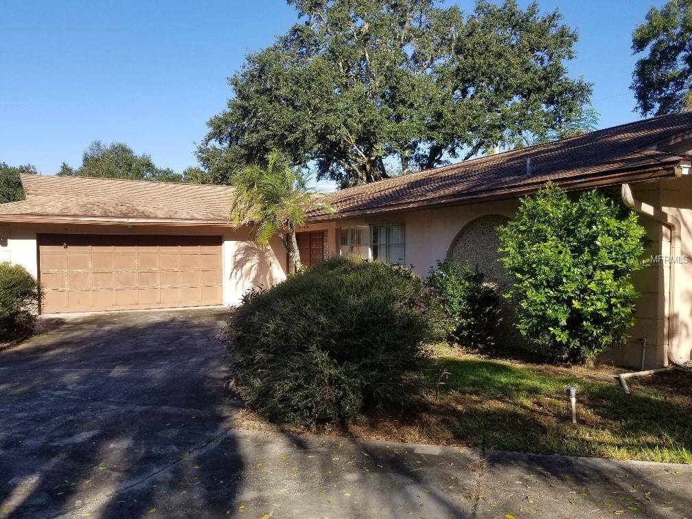 Temple Terrace, FL 33617,521 ROLLINGVIEW DR