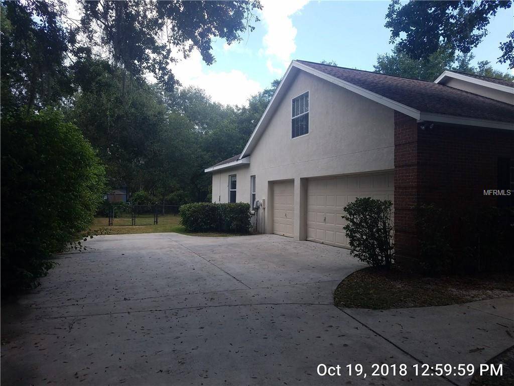 Lithia, FL 33547,5806 SIERRA CREST LN