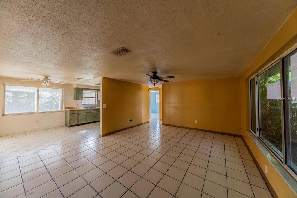 Seminole, FL 33772,8939 113TH ST