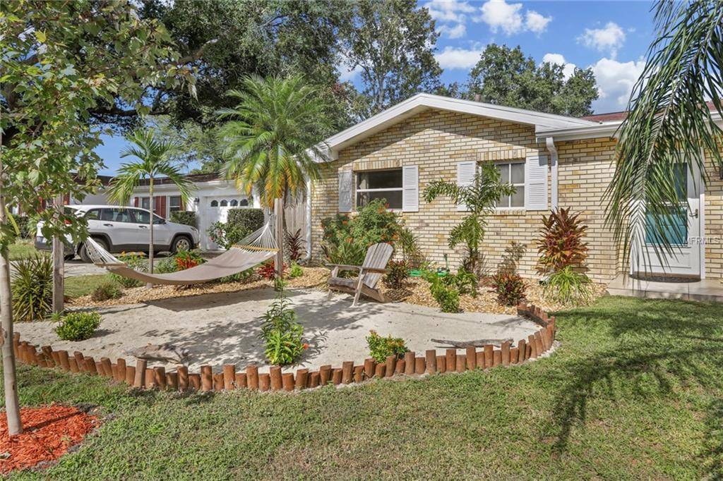 Dunedin, FL 34698,2032 VALLEY DR