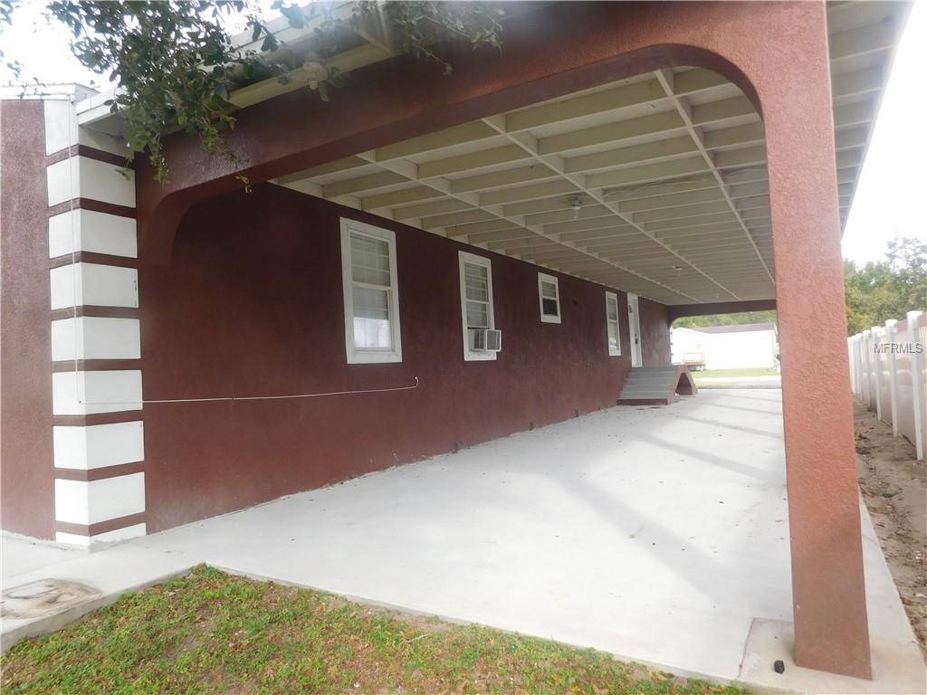 Ruskin, FL 33570,2714 METRO DR