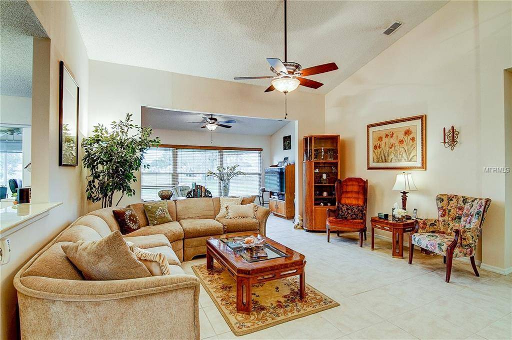 Sun City Center, FL 33573,727 MASTERPIECE DR #727